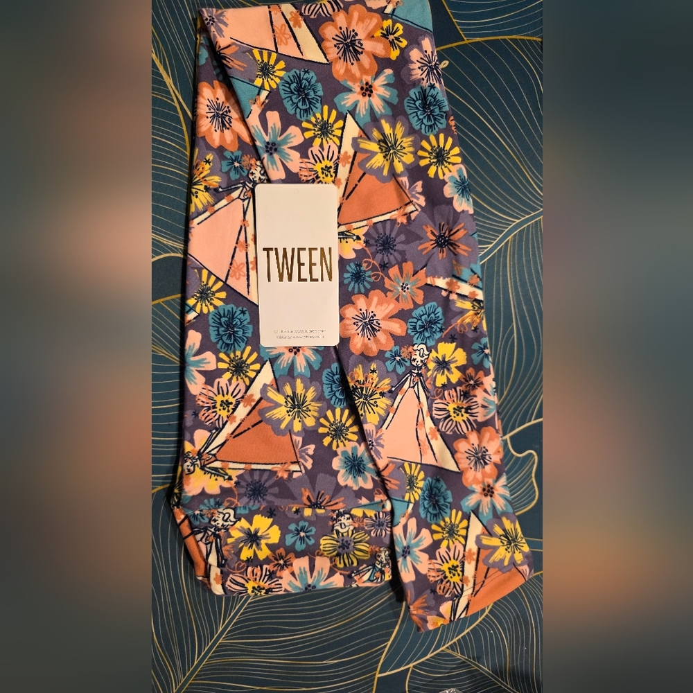 NWT LuLaRoe Disney Frozen Kids Tween Leggings